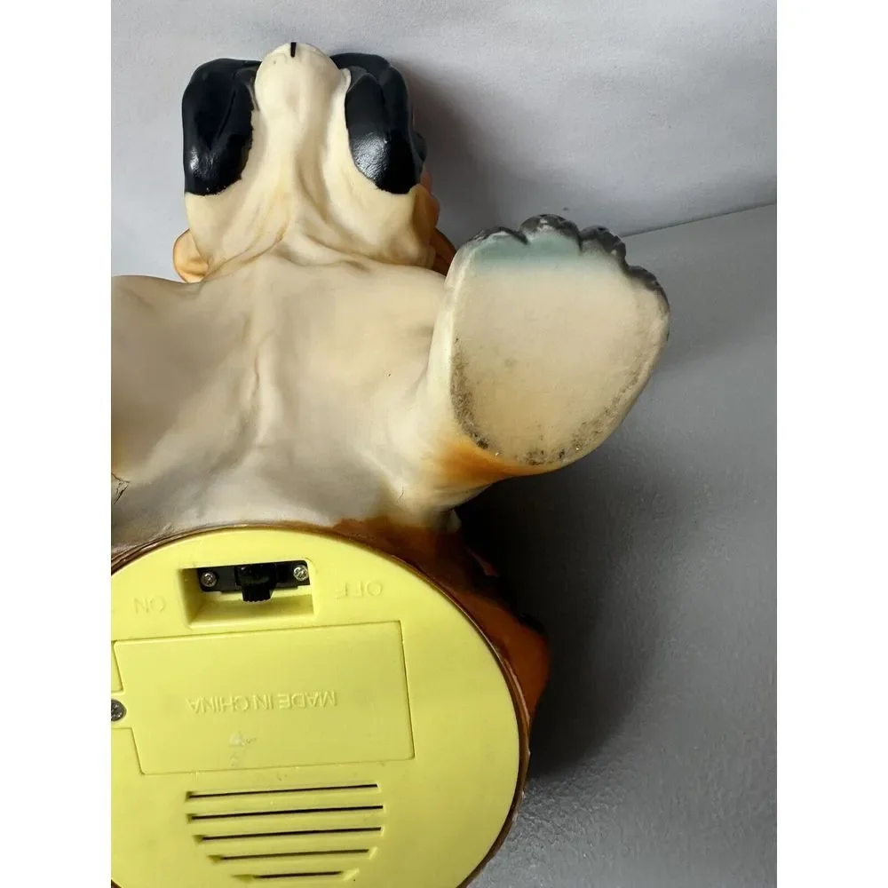 VINTAGE Motion‎ Activated Battery Operated Electronic Barking Bulldog Statue
